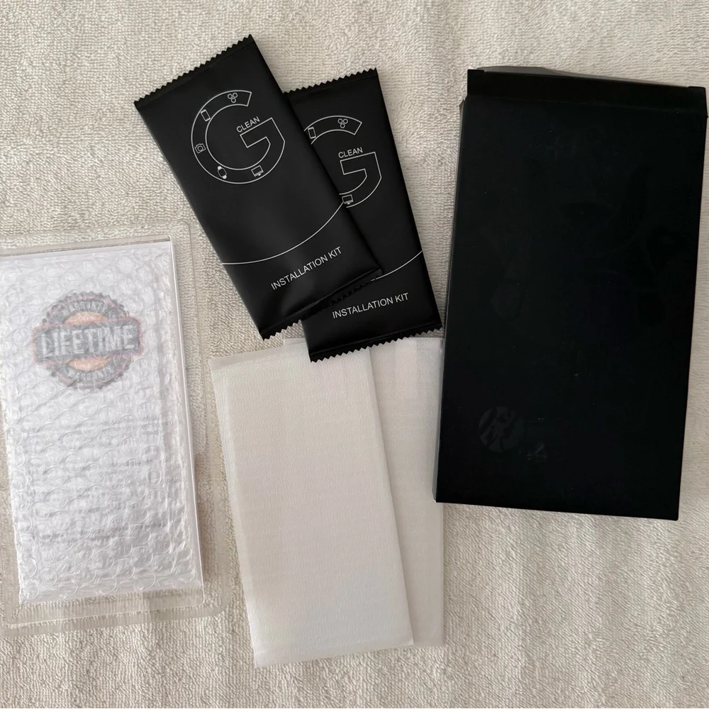 Premium Black Screen Protector Installation Kit